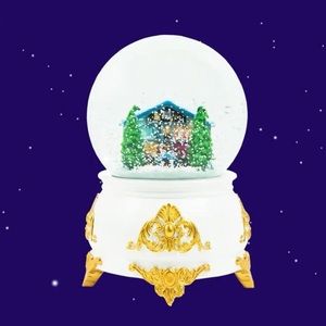 Taylor Swift Lover House Snowglobe IN HAND